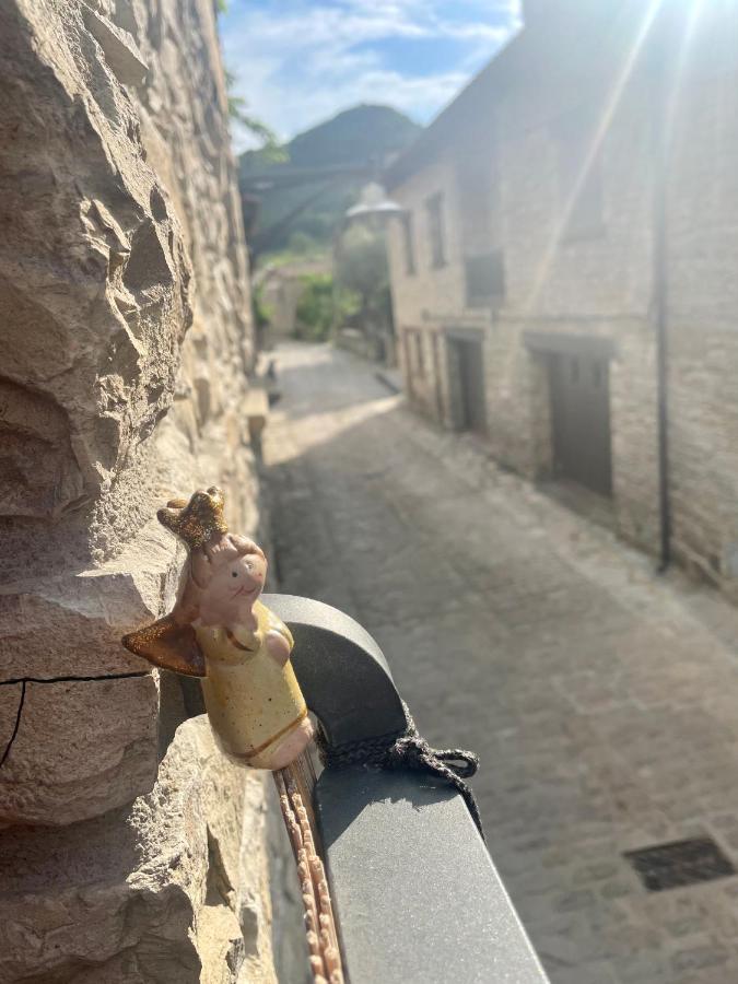 Tavertet Un Poble Precios Zewnętrze zdjęcie